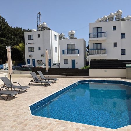 Cosy Apartment In Kato Paphos With Pool Access מראה חיצוני תמונה